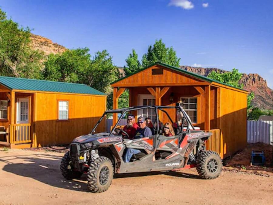 Comfort huisje, 1 queensize bed | Uitzicht op straat