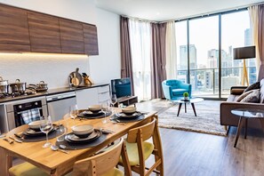 Hope Street 2295 - Sky High 1 Bedroom Apartment | Living area - SoFun Apartment at South Brisbane (South Brisbane)