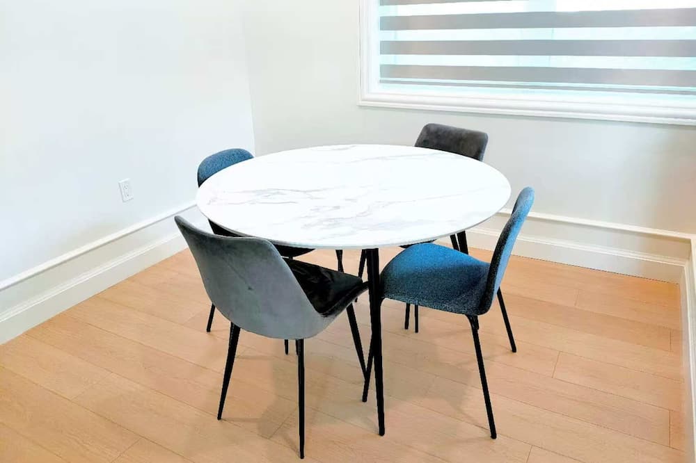 Beijing Vancouver Homestay
