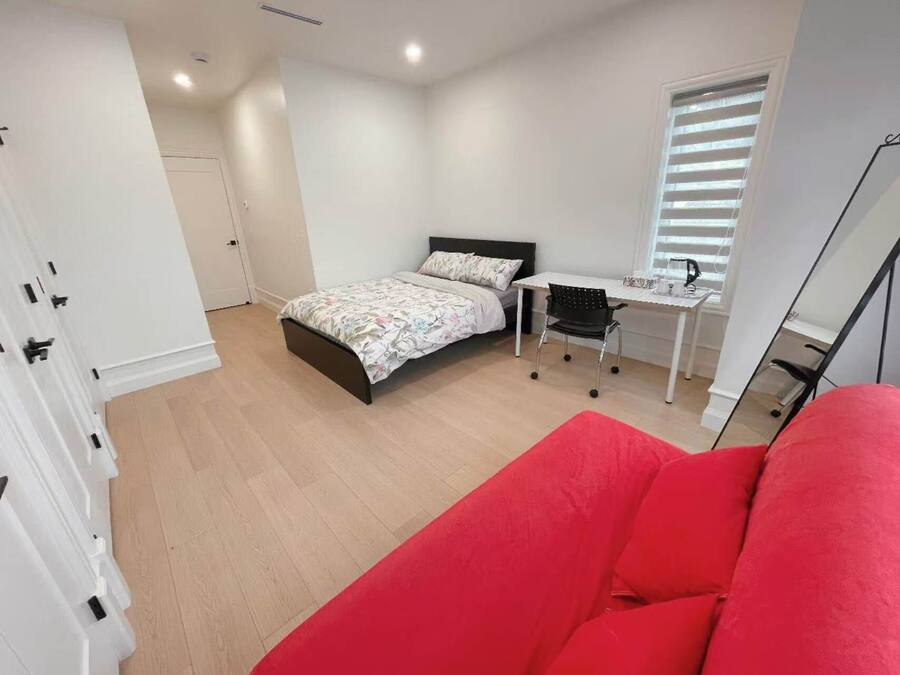 Elite Double Room, 1 Queen Bed | Soundproofing, free WiFi