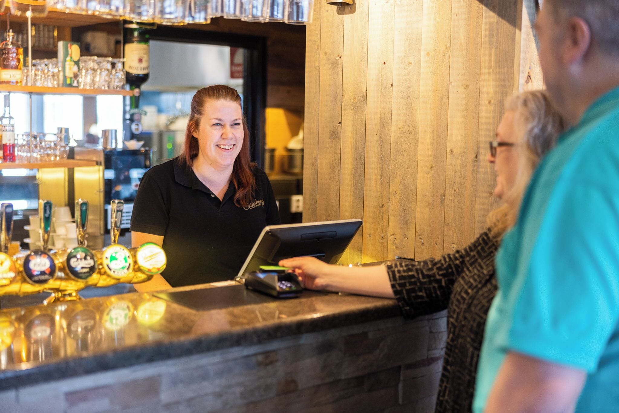 Bar (in der Unterkunft)