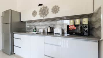 Comfort Apartment, 1 Bedroom | Private kitchen