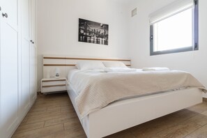 Appartement Confort, 1 chambre | 1 chambre, bureau, rideaux occultants, chambres insonorisées