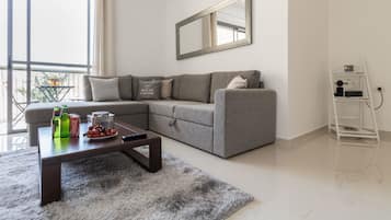 Comfort Apartment, 1 Bedroom | Living room