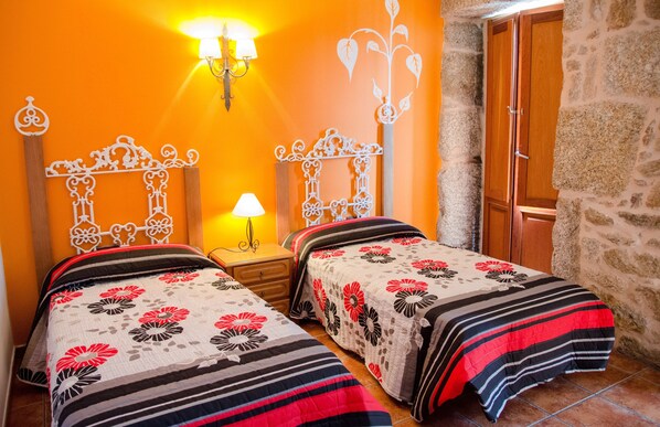 Doppel- oder Zweibettzimmer, Bergblick | Individuell dekoriert, individuell eingerichtet, kostenlose Babybetten