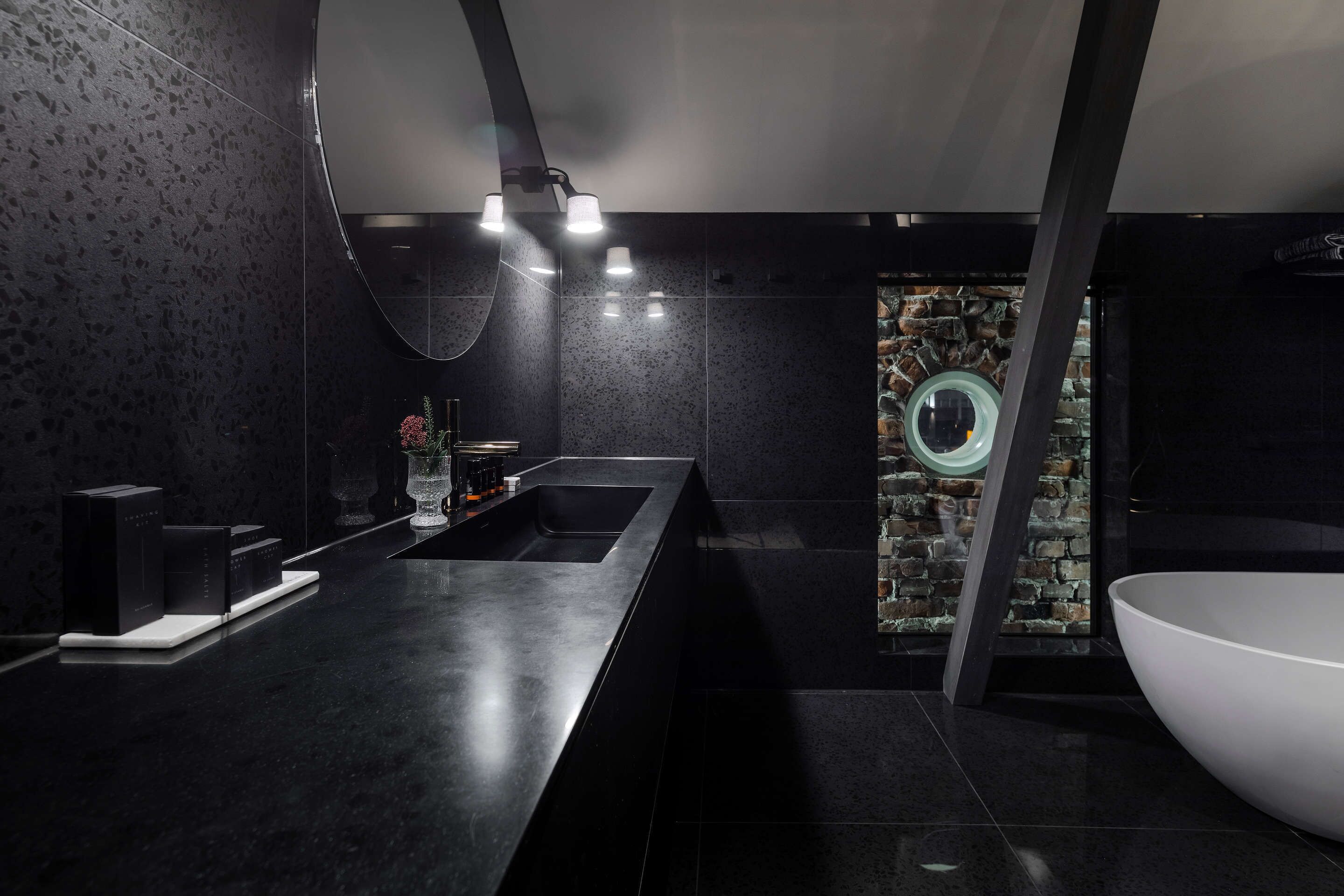 revontuli [the northern lights] | bathroom | shower, free toiletries, hair dryer, bathrobes