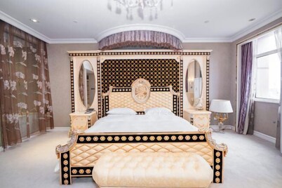 Danube International Hotel