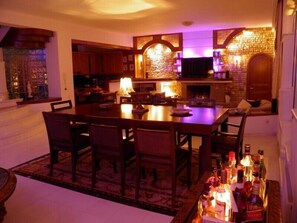 Panoramic Villa, 5 Bedrooms, Private Pool, Pool View | Living area | Flat-screen TV - Villa Paradizo (Kalamata)