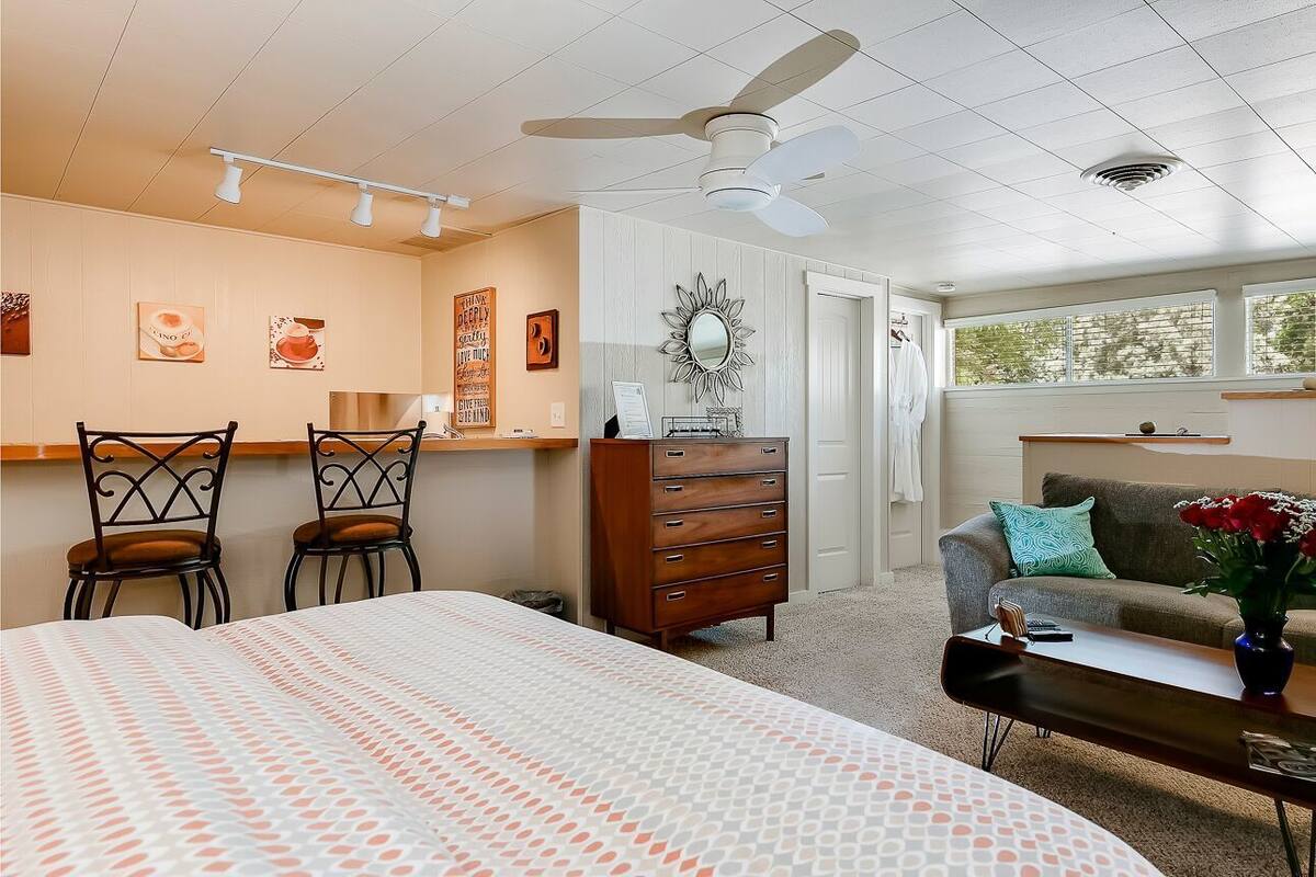 Egyptian cotton sheets, down duvets, memory-foam beds