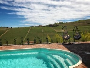 Seasonal outdoor pool - Villa Garassino (Treiso)