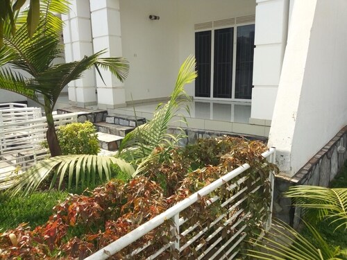 Two bedroom house with big view