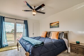 2 bedrooms, iron/ironing board, Internet, bed sheets