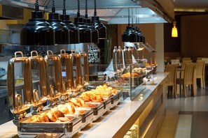 Dining - Kaya Izmir Thermal & Convention (Izmir)