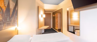 B&B HOTEL Würzburg-Ost