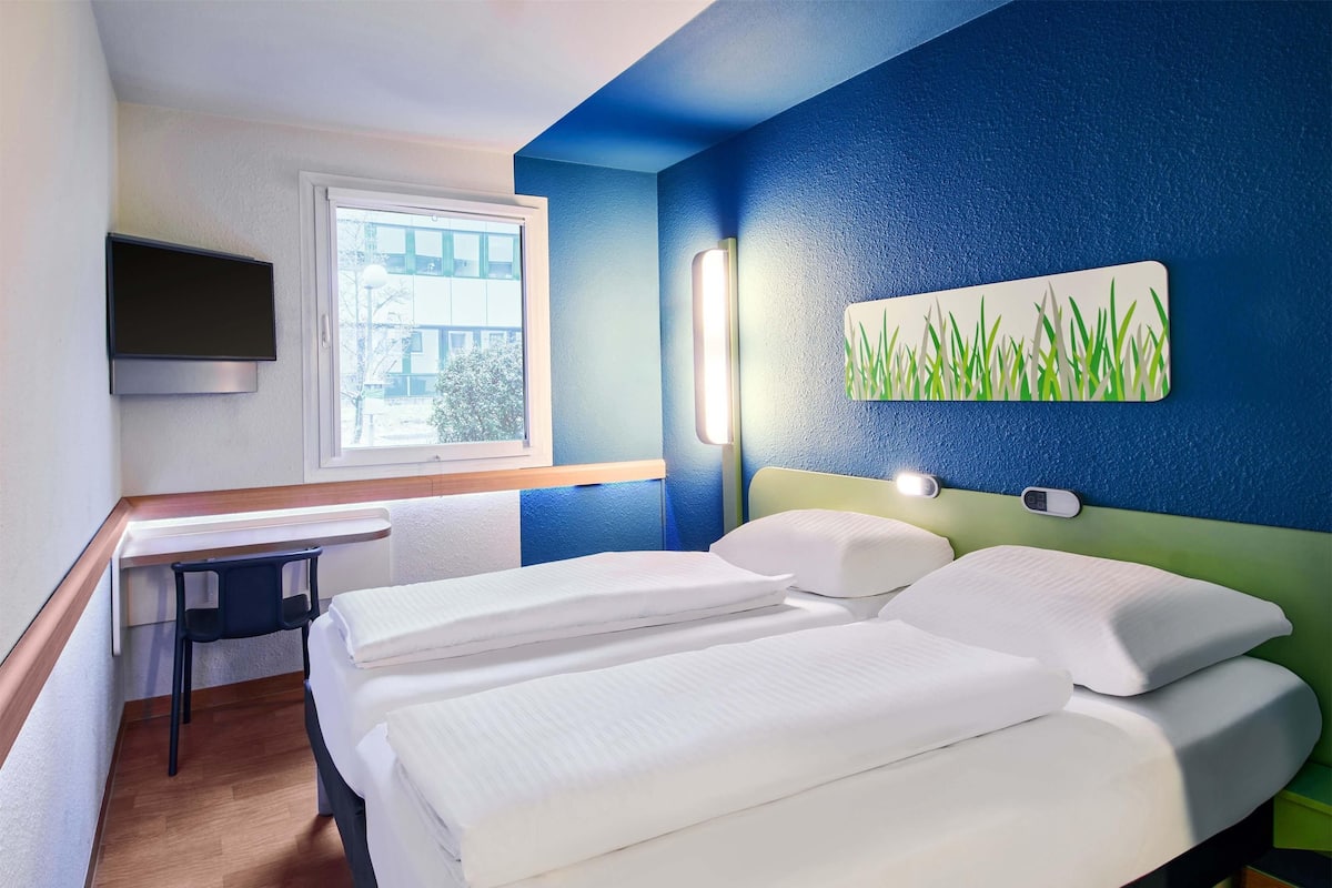 Chambre avec lits jumeaux | Bureau, rideaux occultants, chambres insonorisées, Wi-Fi gratuit