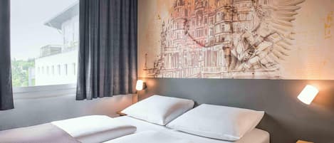 Doppelzimmer | Schreibtisch, schallisolierte Zimmer, kostenloses WLAN, Bettwäsche