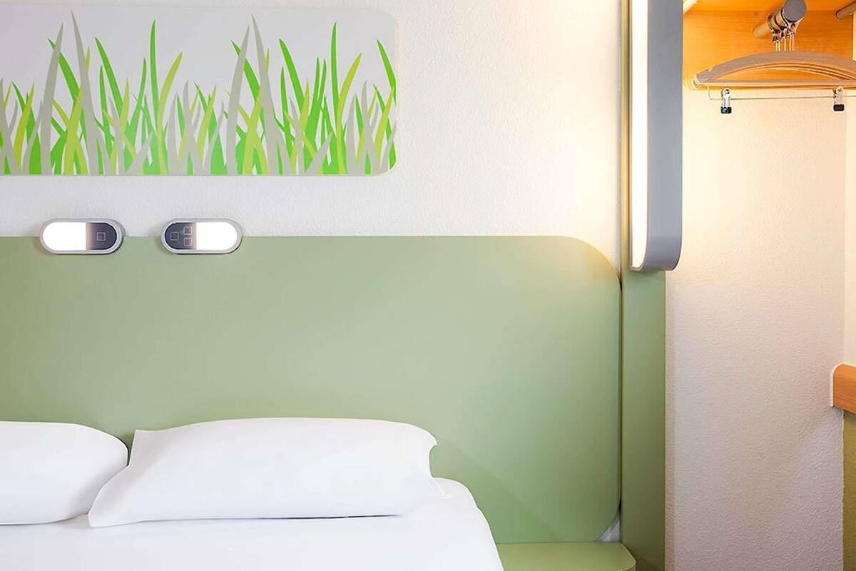 Standard Double Room, 1 Double Bed | Desk, WiFi (free), bed sheets