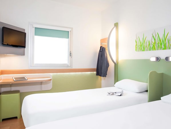 Desk, free WiFi, bed sheets