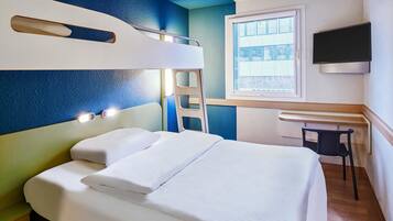 Desk, blackout drapes, soundproofing, free WiFi