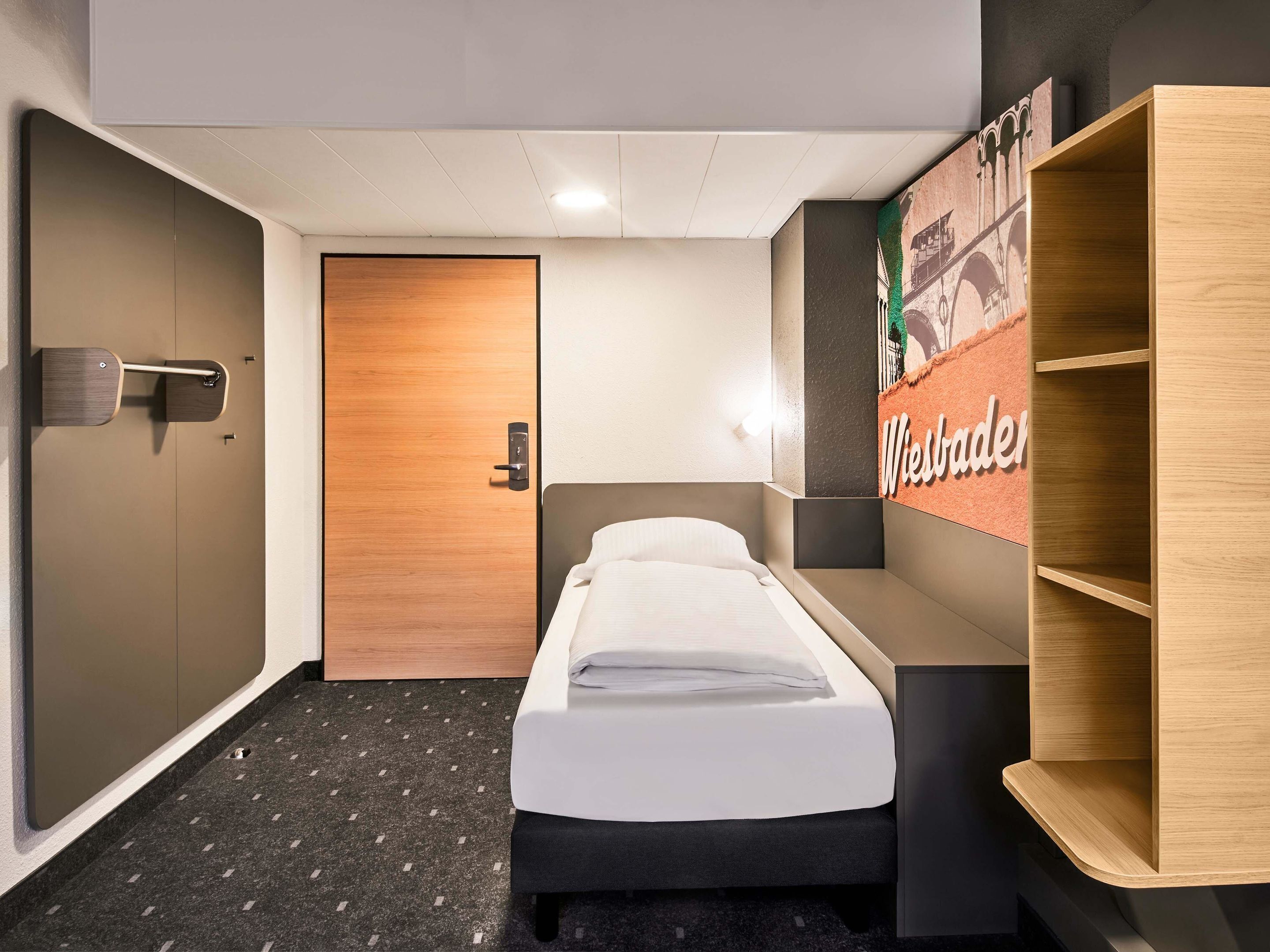 Foto - B&B HOTEL Wiesbaden-Ost