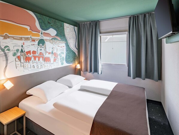 Double Room | Meja, langsir/tirai gelap terus, kalis bunyi, Wi-fi percuma 