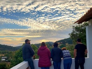 Luxury Penthouse, 3 Bedrooms, Kitchen | Mountain view