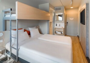 Room - Ibis Express Hannover Central Station (Hannover)