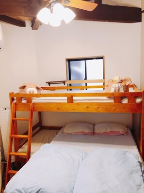 2 chambres, fer et planche à repasser, Wi-Fi gratuit