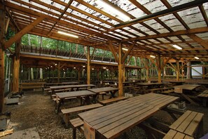 Property grounds - Qooneltas Container House In The Forest (Fujikawaguchiko)