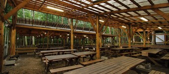 Qooneltas Container House In The Forest