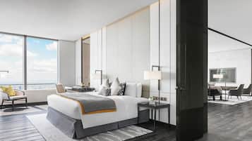 1 bedroom, premium bedding, down duvets, minibar
