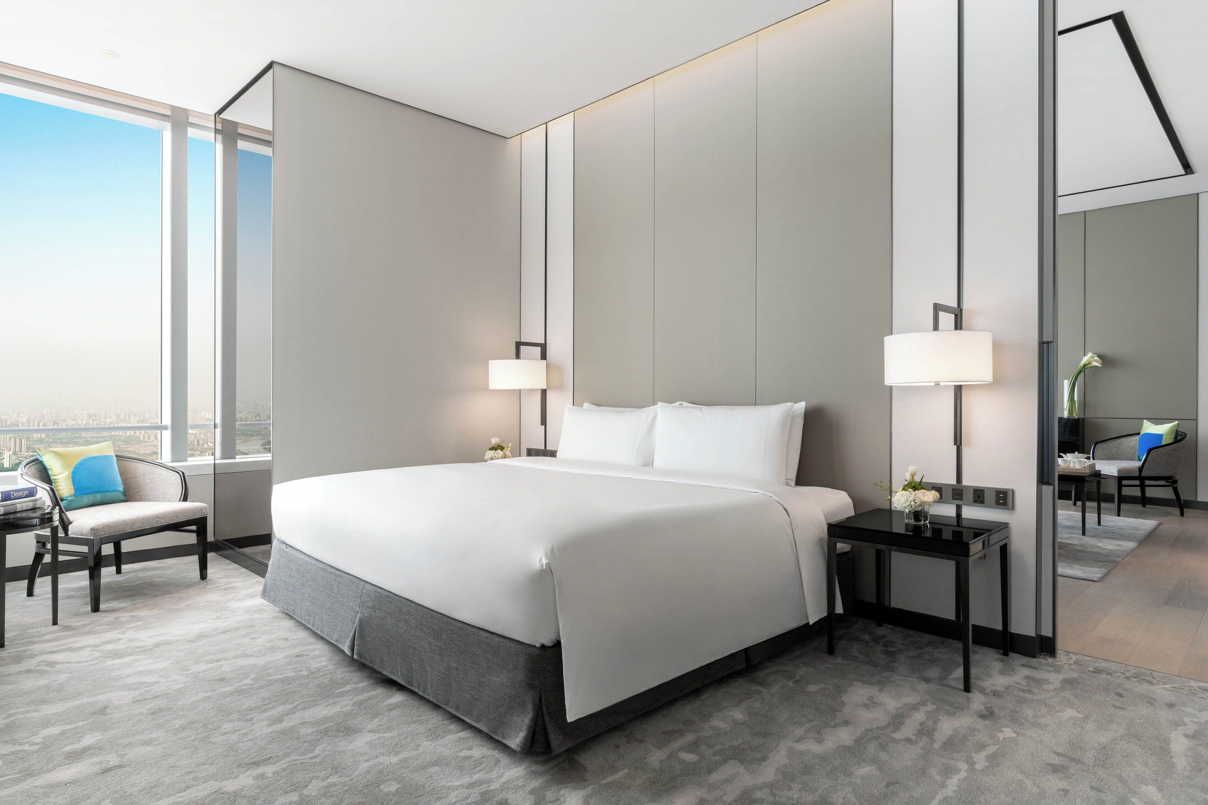 Explorer Suite | 1 bedroom, premium bedding, down comforters, minibar