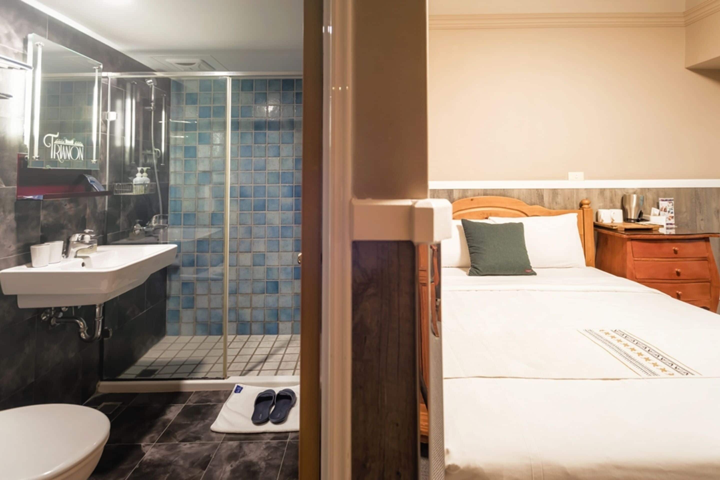 standard double room, 1 double bed, non smoking | 1 bedroom, laptop workspace, blackout curtains, free wifi