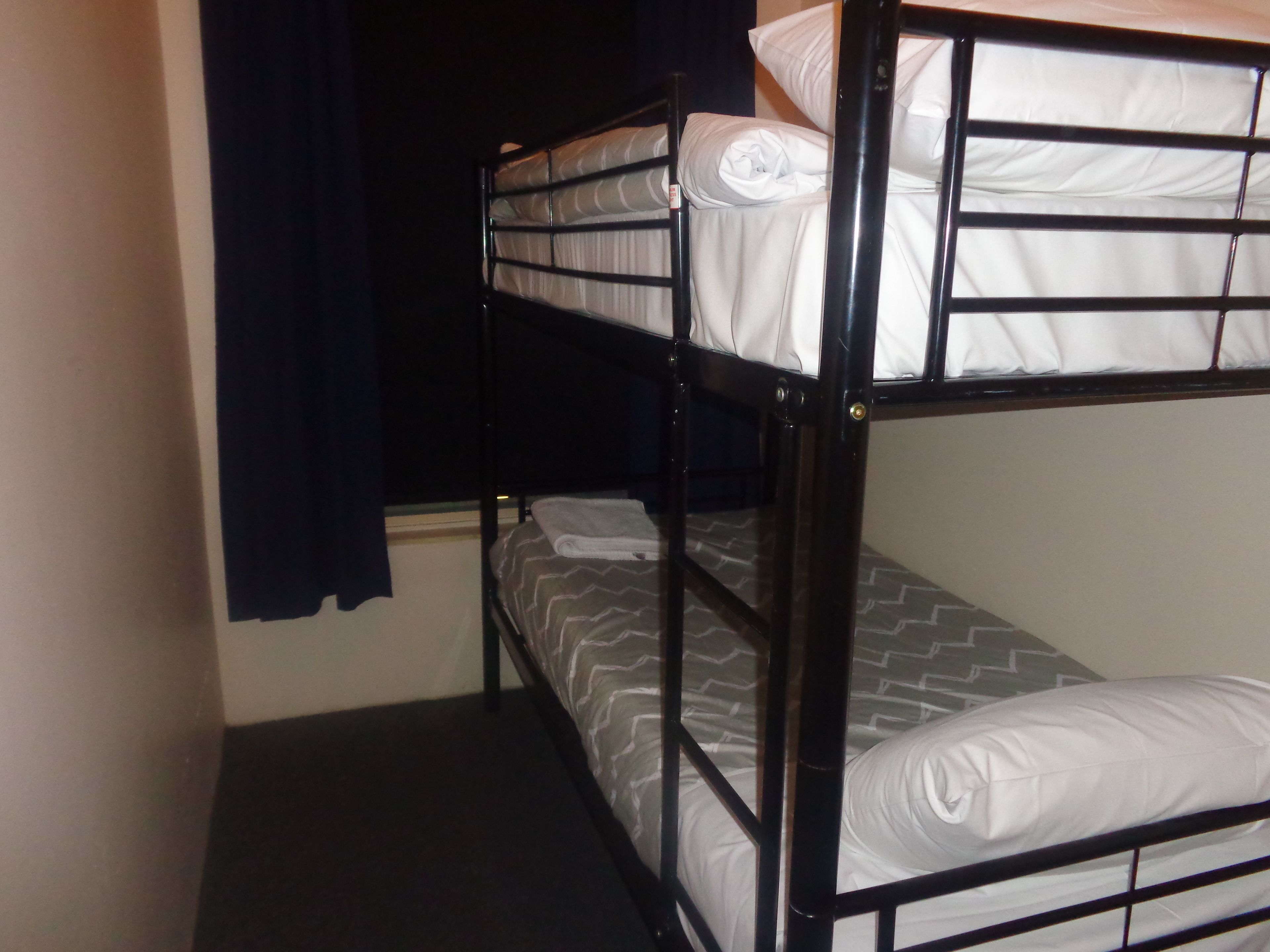 Adelaide Travellers Inn Hindley Street - Hostel, Adelaide: Reviews & Hotel  Deals | Book at Hotels.com