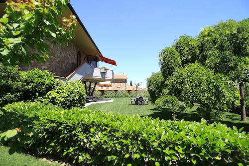 The Pomegranate - San Quirico d'Orcia