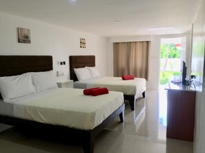 Habitación superior (Family) | Caja fuerte, wifi gratis, ropa de cama