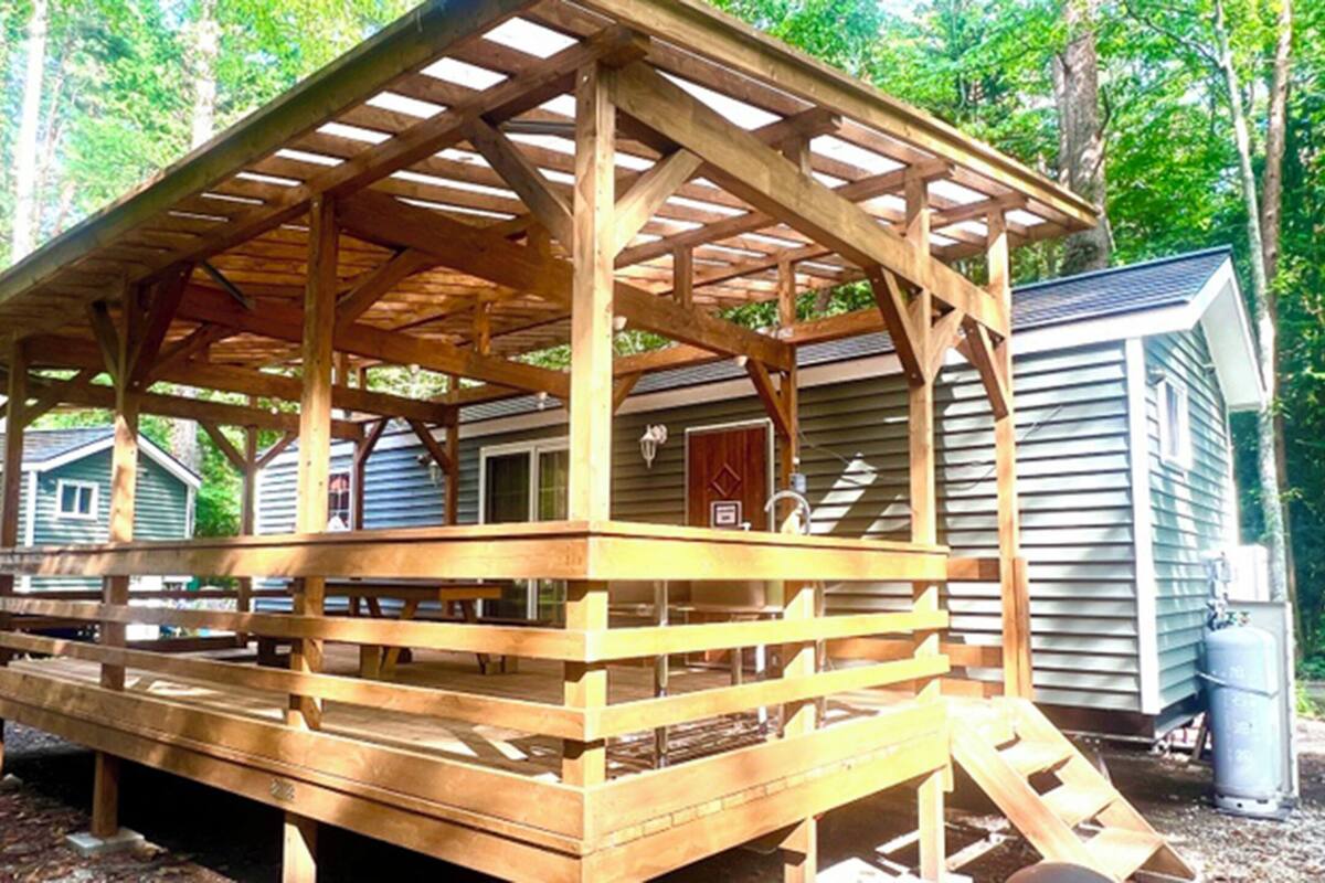 Standardzimmer, Nichtraucher (Trailer House Glande, Up to 6 people) | 1 Schlafzimmer, Schreibtisch, kostenloses WLAN, Bettwäsche