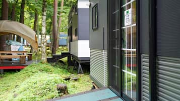 1 habitación, escritorio, wifi gratis y ropa de cama