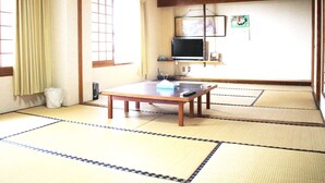 傳統客房 (Japanese-Style, 16 tatami mats, for 7)