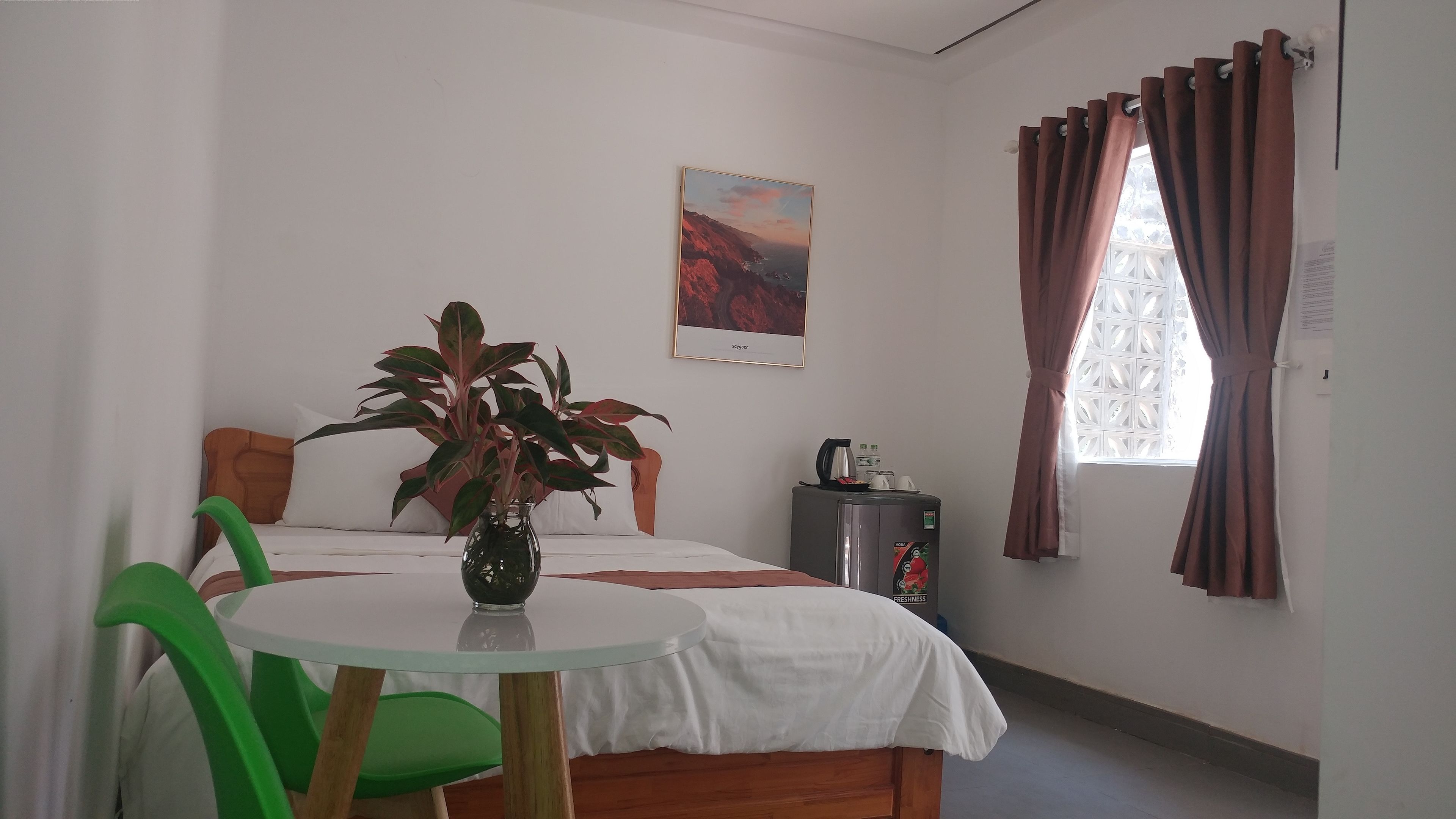 Habitación estándar | Cortinas opacas, camas supletorias, wifi gratis y ropa de cama