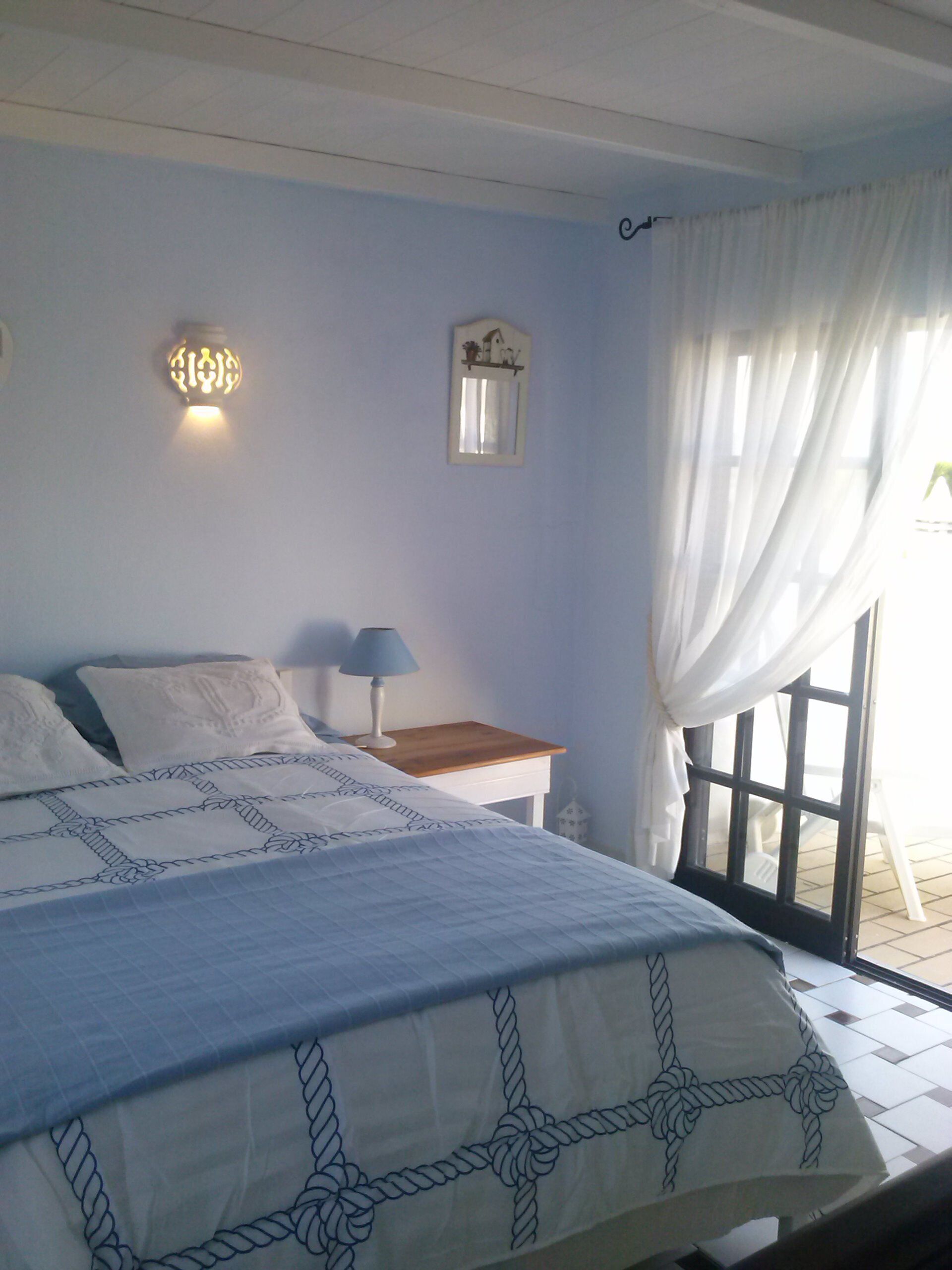 3 chambres, fer et planche à repasser, accès au Wi-Fi (inclus)