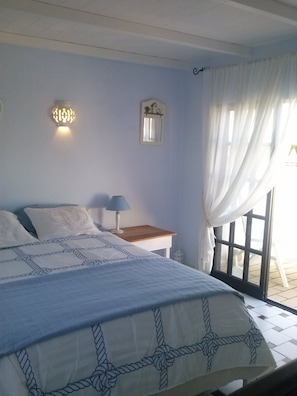 3 chambres, fer et planche à repasser, Wi-Fi gratuit, draps fournis