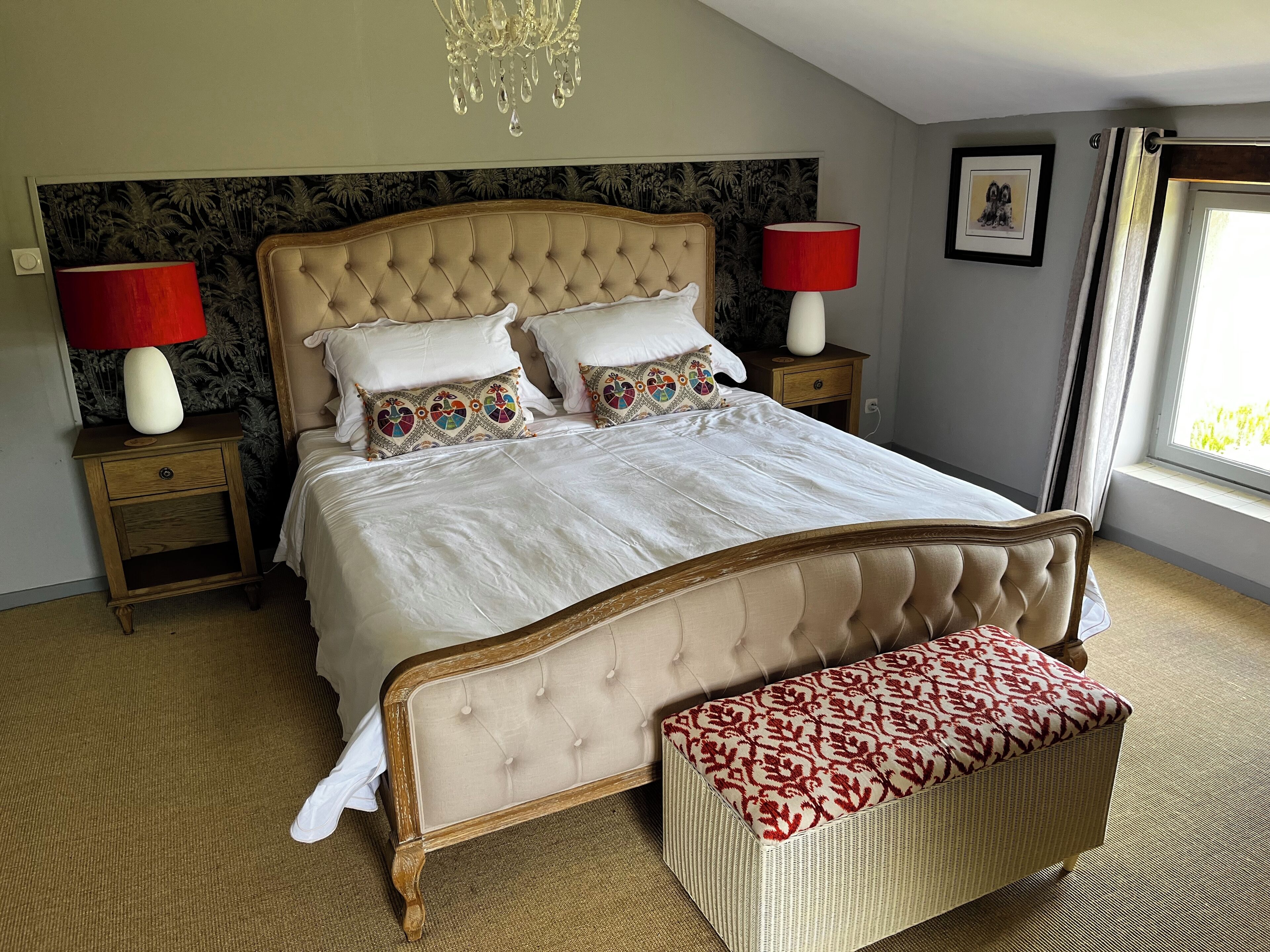 4 chambres, fer et planche à repasser, lit parapluie, Wi-Fi