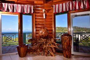 الإطلالة من المنشأة