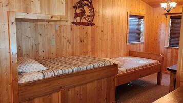 2 bedrooms, memory foam beds, desk, iron/ironing board