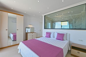 Villa, 4 Bedrooms