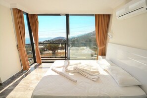 Villa, Sea View | 5 bedrooms, individually decorated, desk, iron/ironing board - Villa Selale 2 (Kas)