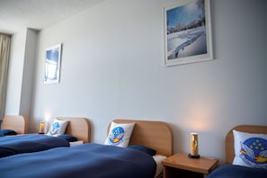 Individually furnished, free WiFi, bed sheets - Kibotcha - Hostel (Higashimatsushima)