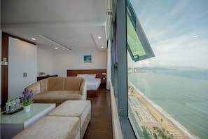 Senior Apartment, 1 Bedroom, Sea View, Sea Facing