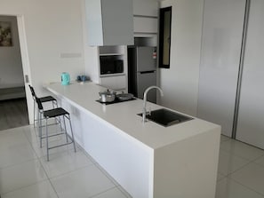 Private kitchenette - South Key Mosaic 19 (Johor Bahru)